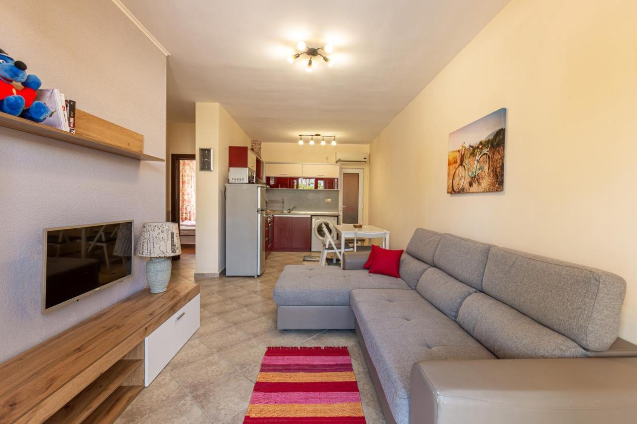 Aparthouse Paradise Bay Apartment Sozopol Exterior photo
