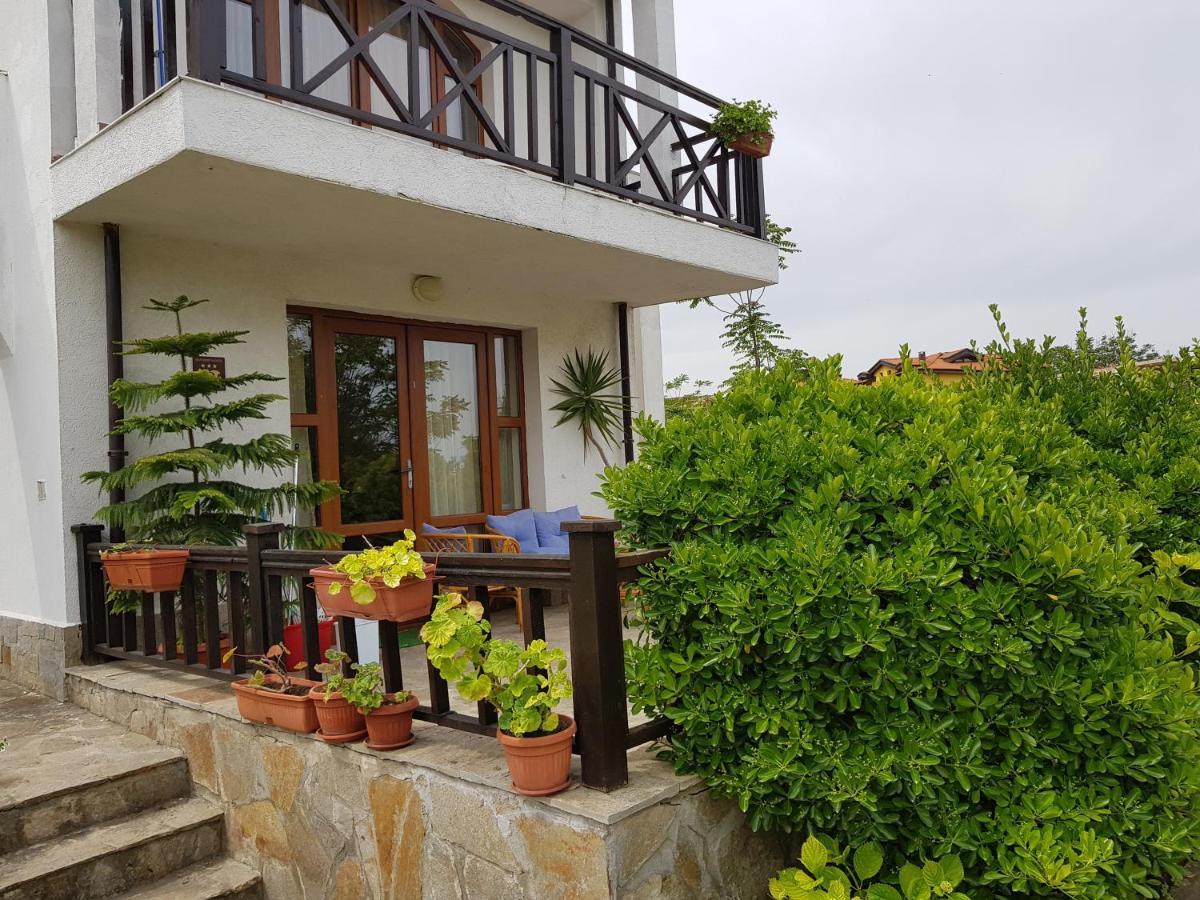 Aparthouse Paradise Bay Apartment Sozopol Exterior photo