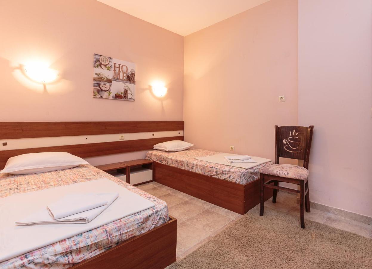 Aparthouse Paradise Bay Apartment Sozopol Exterior photo