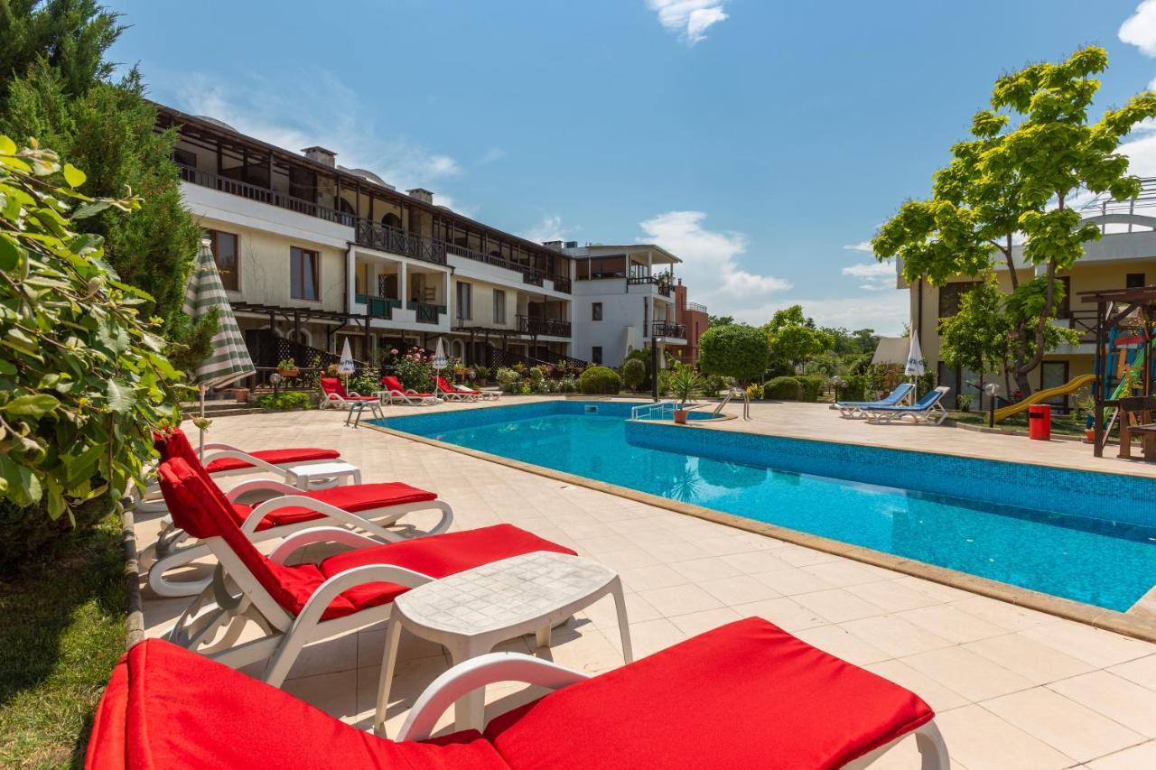 Aparthouse Paradise Bay Apartment Sozopol Exterior photo