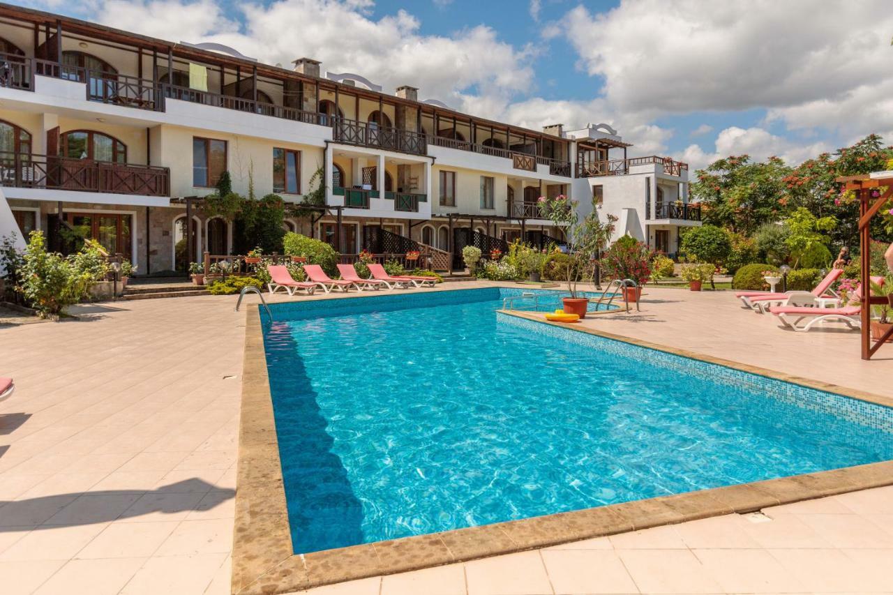 Aparthouse Paradise Bay Apartment Sozopol Exterior photo